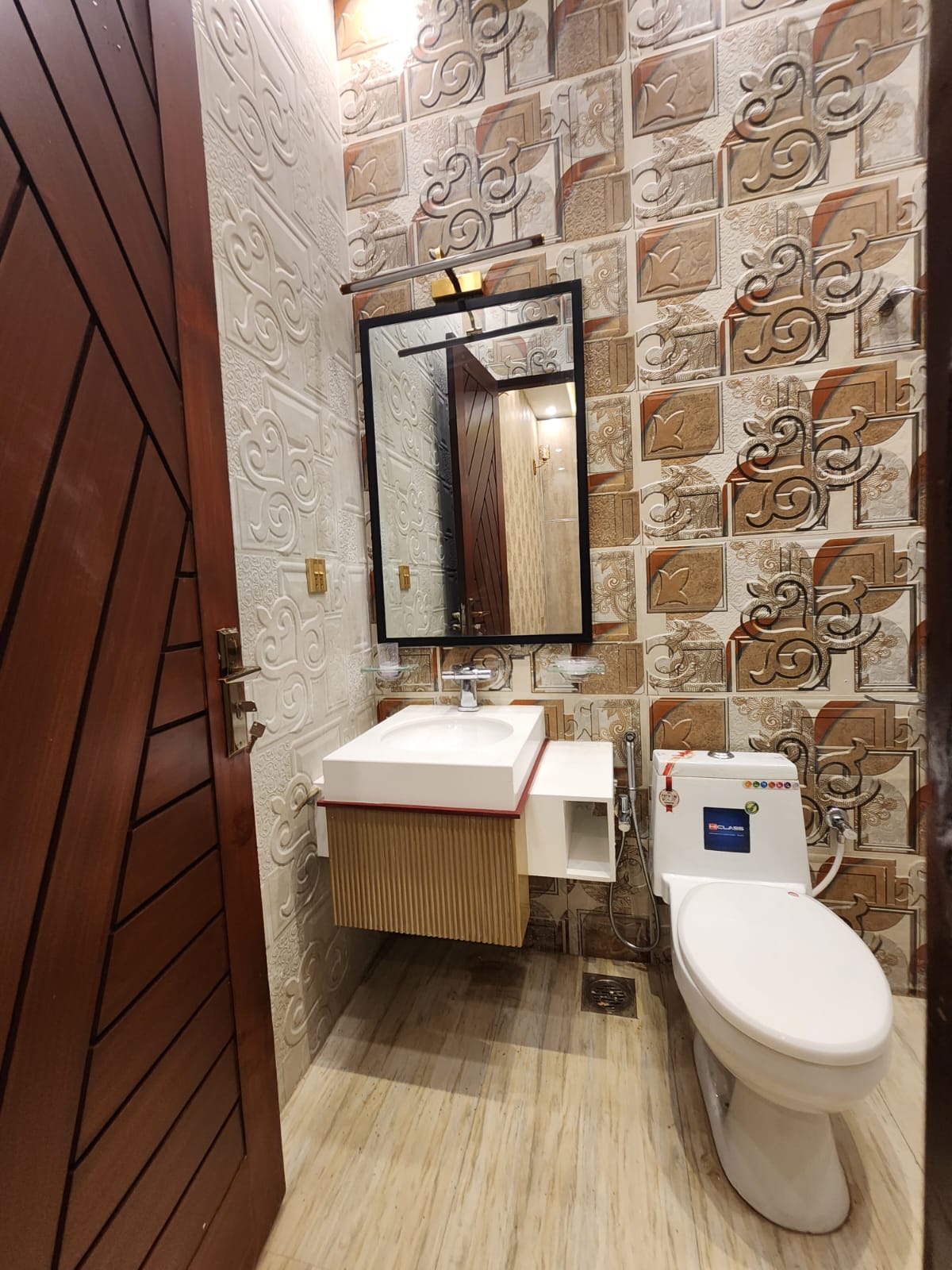 Nicely Built 5 Marla Brand New House for Sale,