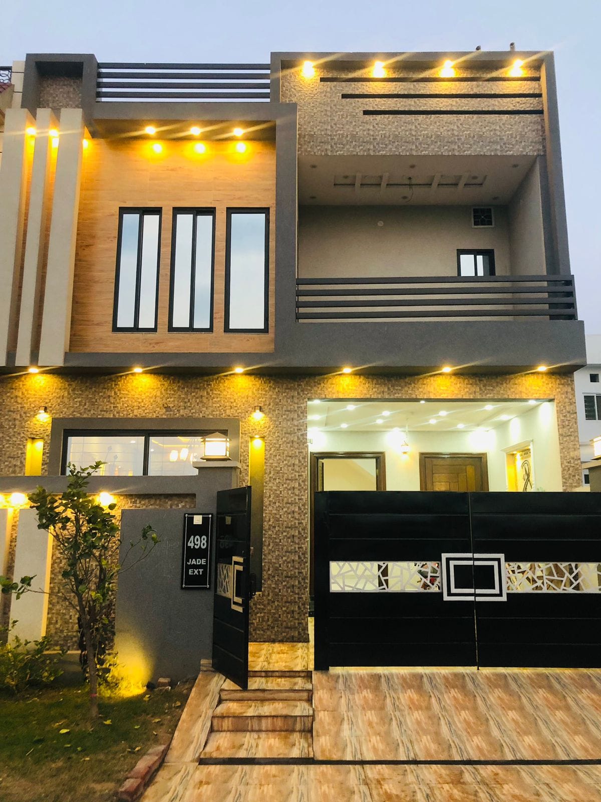 05 marla brand new house for sale in park view city near to thokar niaz bag lahore.