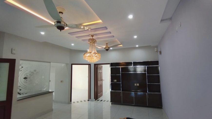 8 Marla Beautiful House For Sale  Location Bahria Orchard Lahore