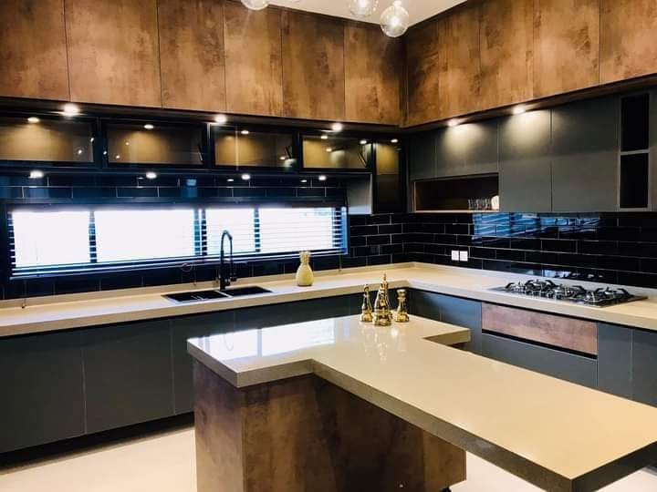 DHA LAHORE 1 KANAL HOUSE FOR SALE