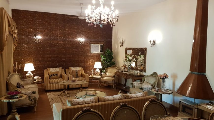 Beautiful House For Sale Area= 2 Kanal 7 Marla