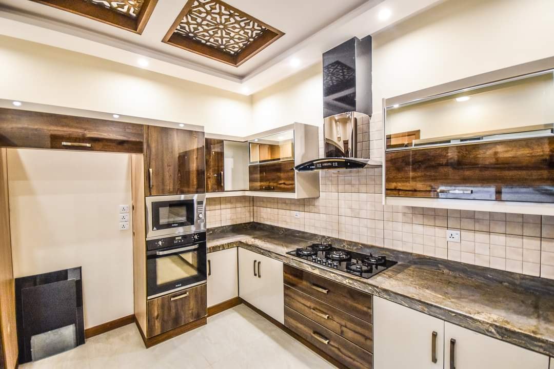 8-????? ????? ????? Ultra Spanish Design ????? ???? ??????? ????????? ????????? ??? ???? ?? ??? ??????