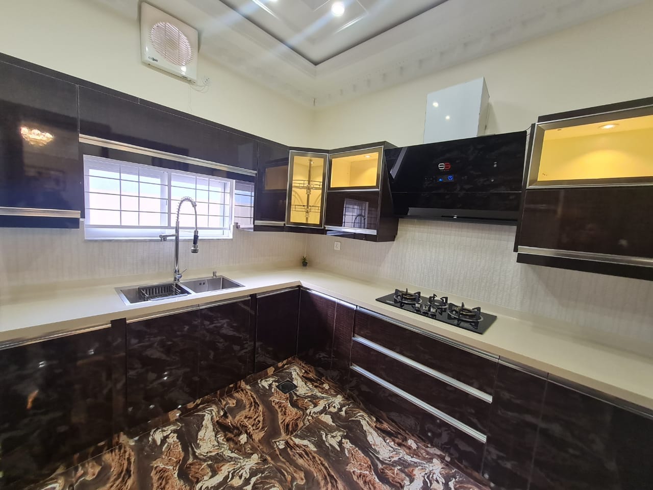 Luxurious Designer 10 Marla Brand New House For Sale In Baharia Town Lahore