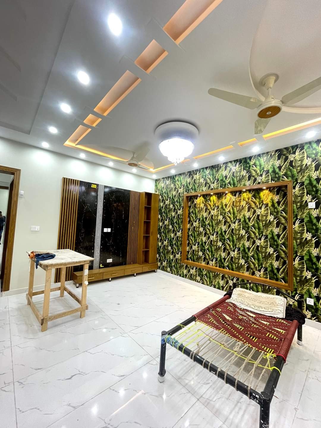 10 MARLA BRAND NEW HOUSE  BAHRIA TOWN RAWALPINDI