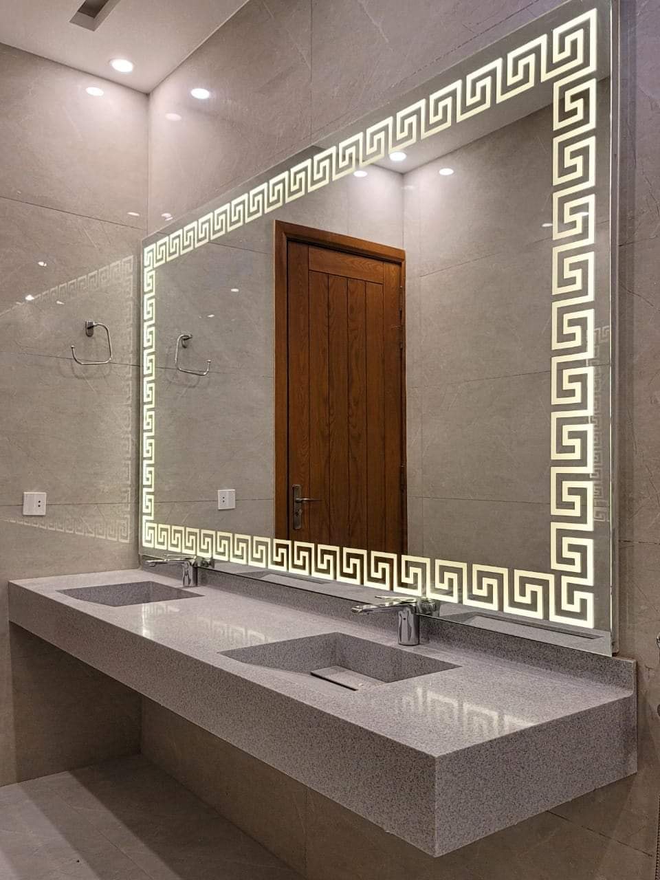 10 MARLA BEAUTIFUL SINGLE UNIT HOUSE OVERSEAS SECTOR BAHRIA TOWN RAWALPINDI/ISLAMABAD