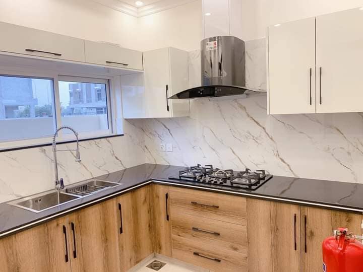 ?-????? ????? ??? ???????? ????? ?????. ????????? ??? ????