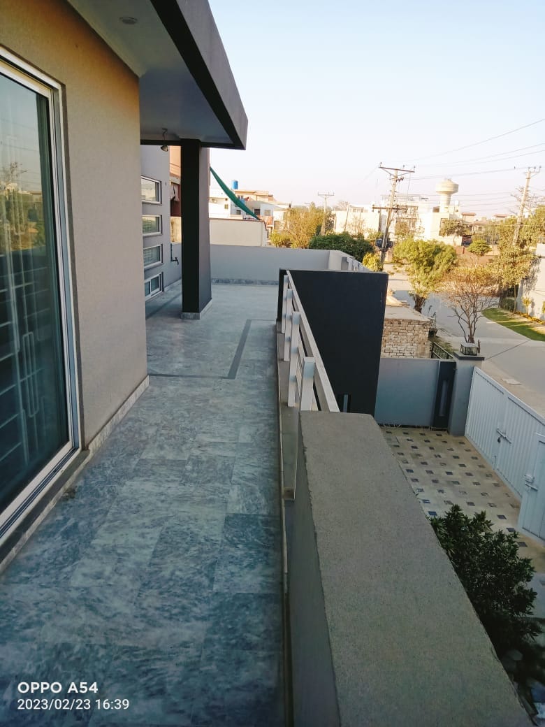 16 MARLA HOUSE  BEHTREEN  LOCATION FOR SALE