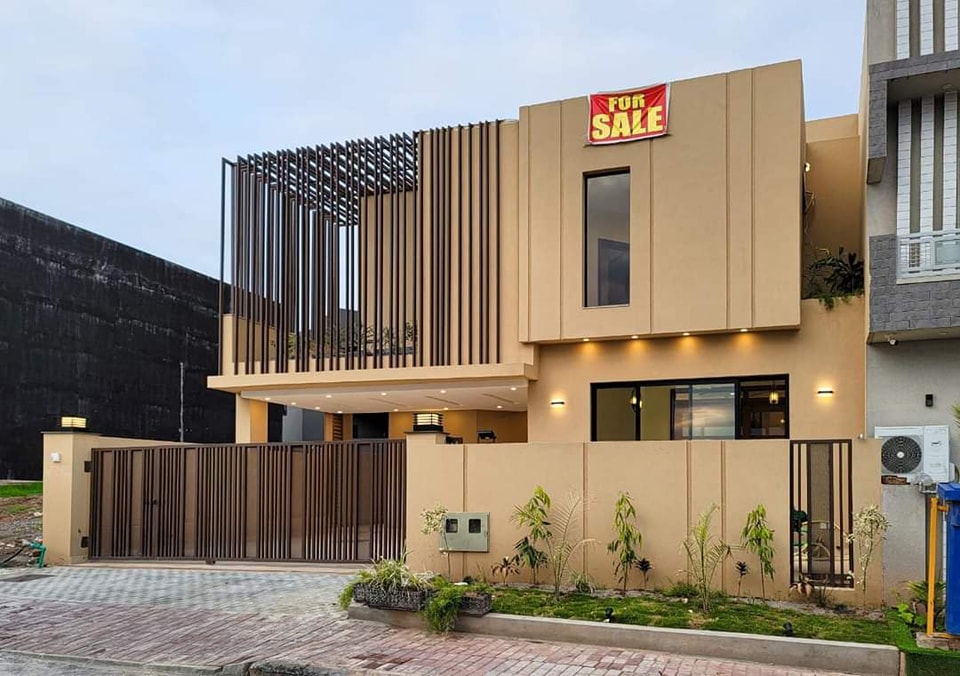 10 MARLA BEAUTIFUL SINGLE UNIT HOUSE OVERSEAS SECTOR BAHRIA TOWN RAWALPINDI/ISLAMABAD