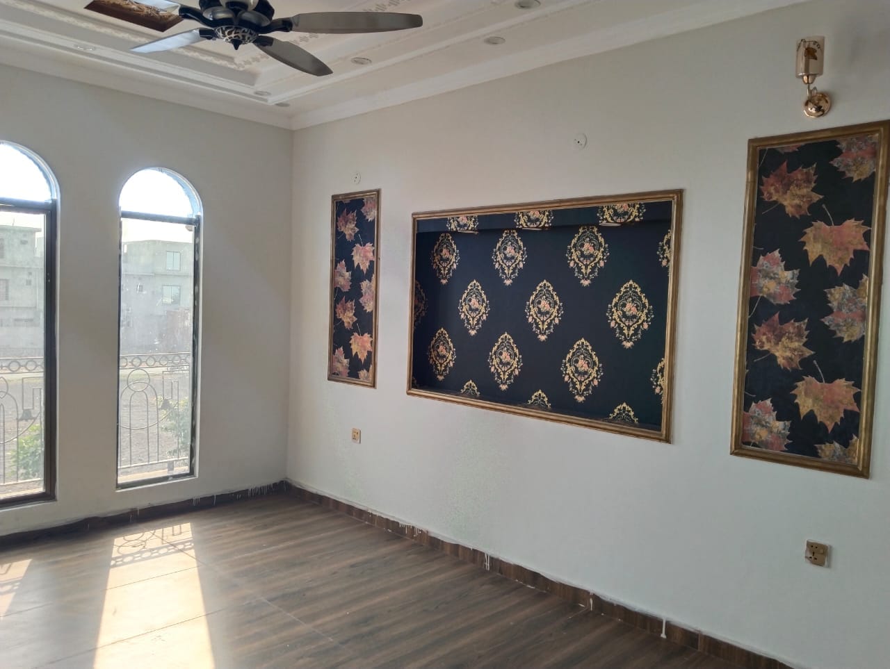 10 marla brand new house for sale