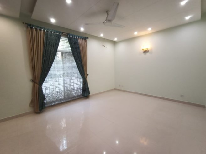 1 kanal House For Sale DHA phase 3  Block y