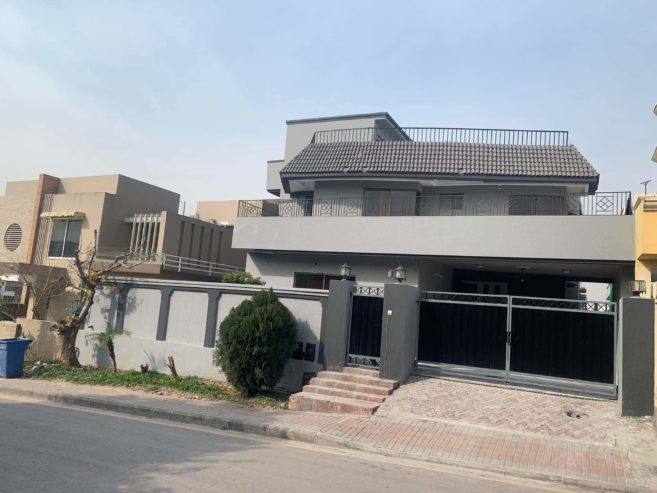 House for sale PHASE 3 one Kanal house ,Bahria town Rawalpindi ,