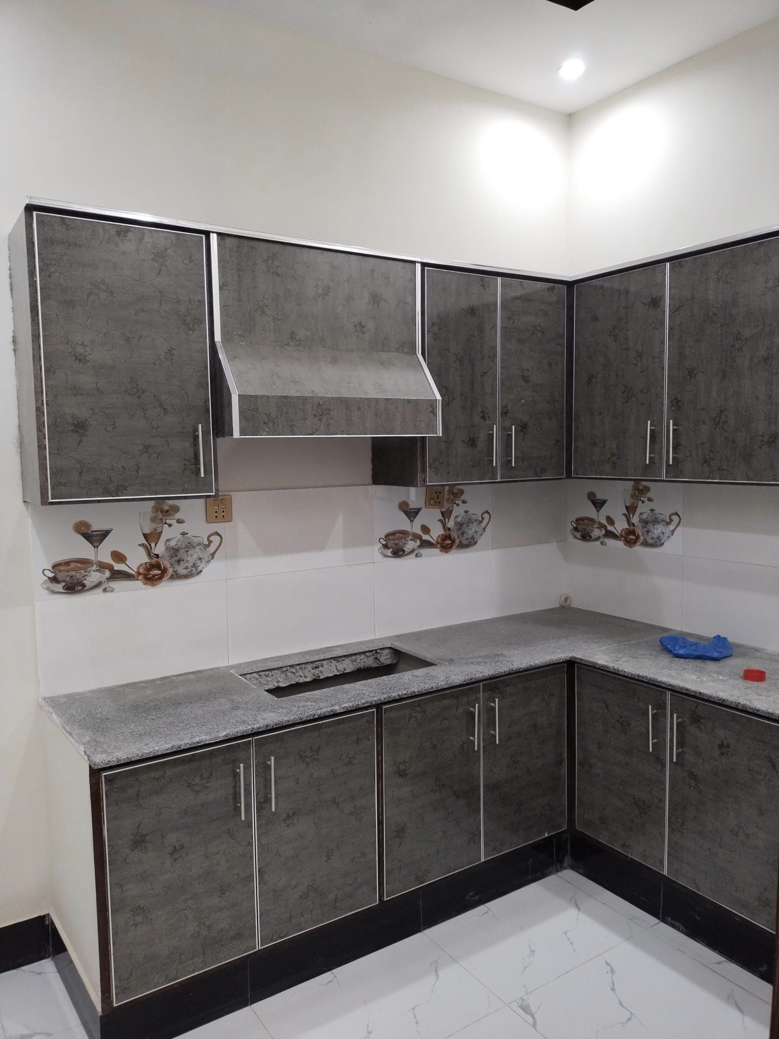 5 مرلہ سنگل اسٹوری گھر فار سیل  مکان لوکیشن پرانا کاہنہ لاہور  حمزہ ٹاون فیس 2 اے بلاک  مین فروز پور روڈ