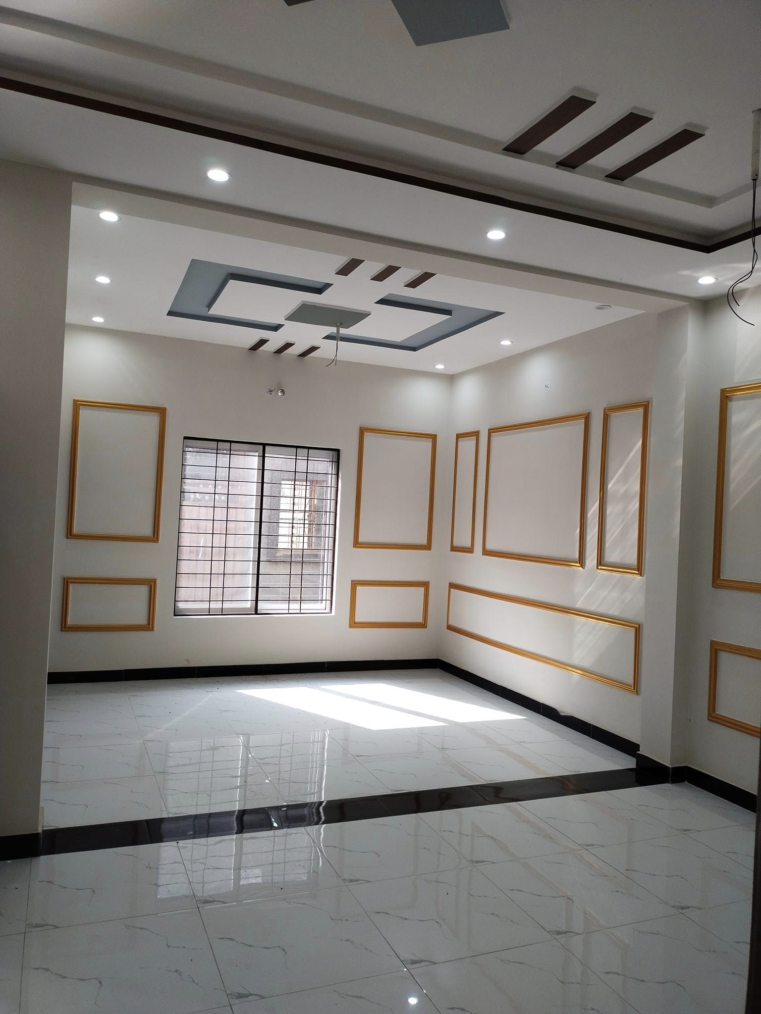 5 مرلہ سنگل اسٹوری گھر فار سیل  مکان لوکیشن پرانا کاہنہ لاہور  حمزہ ٹاون فیس 2 اے بلاک  مین فروز پور روڈ