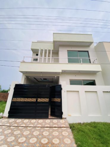 5 Marla Brand New  House for Sale