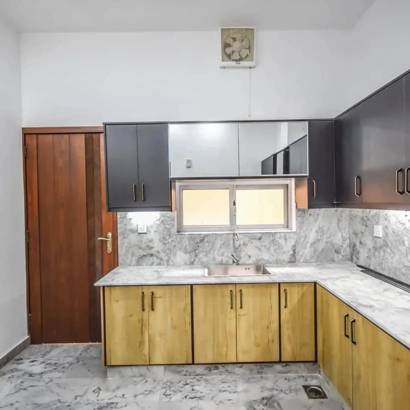 5 MArla Housr available for sale one of the best location