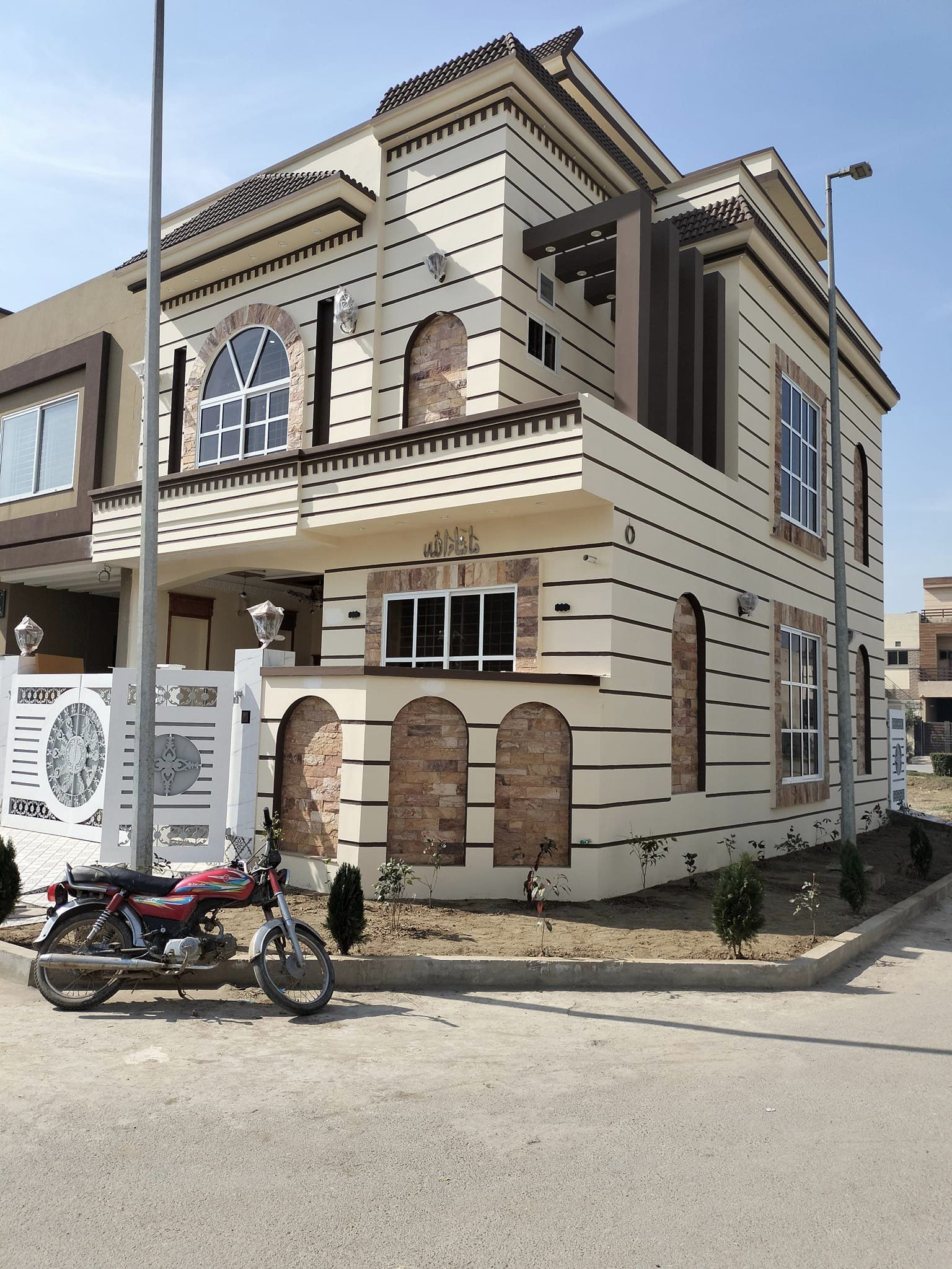 5  Marla house For Sale