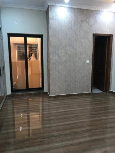 10 Marla House with Basement for sale Bahria town lahore