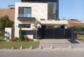 10Marla Brand New Modern Full Basement Bungalow For Sale in DHA phase 5