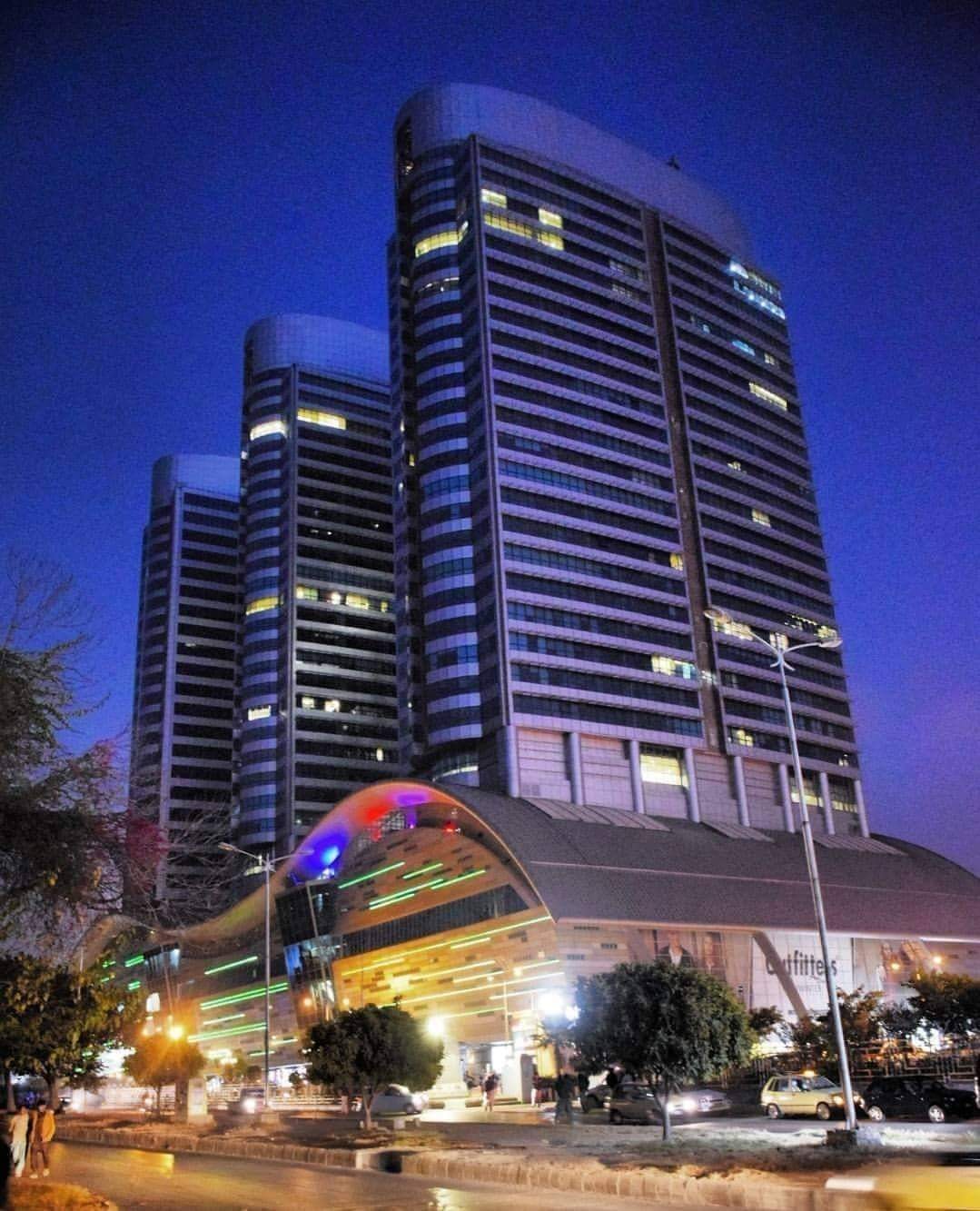 02 BED APARTMENT FOR SALE CENTAURUS MALL ISLAMABAD