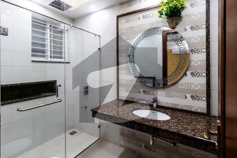 4 Beds Brand New 10 Marla House for Sale in Ex Air Avenue Phase 8