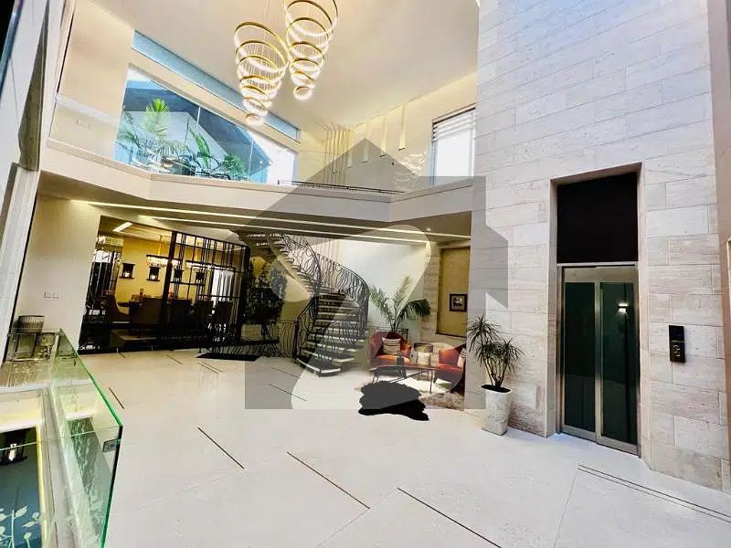 2 Kanal Luxurious Villa For Sale In Heart Of Dha phase 6 lahore