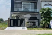 5 Marla Elegant House for sale D.h.a phase 9