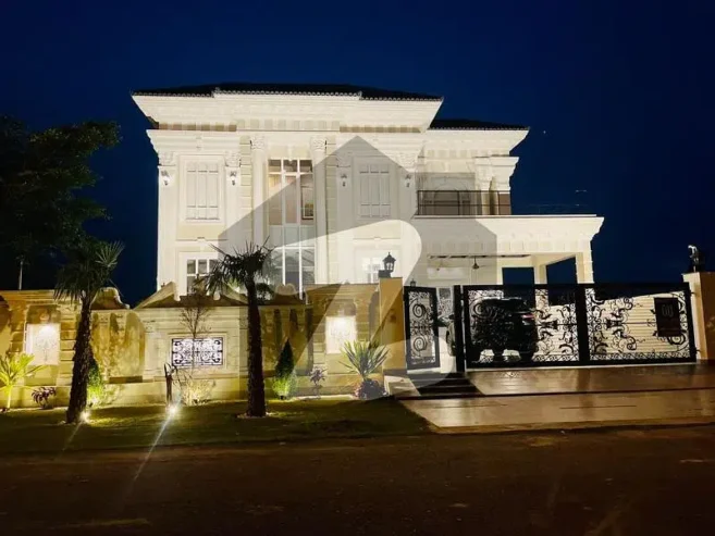 Modern Straight Line Elevation 10 Marla Full Basement House For Sale At Prime Location Dha phase 5
