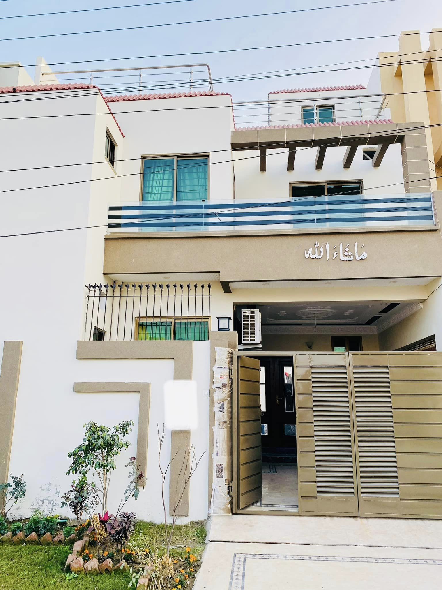 5 Marla Brand New  House for Sale BEDIAN Road heir Lahore, Sj Garden society